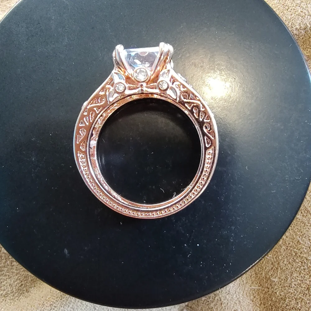 CZ ring. Rose gold and silver toned filigree. Size 8 - Picture 8 of 13